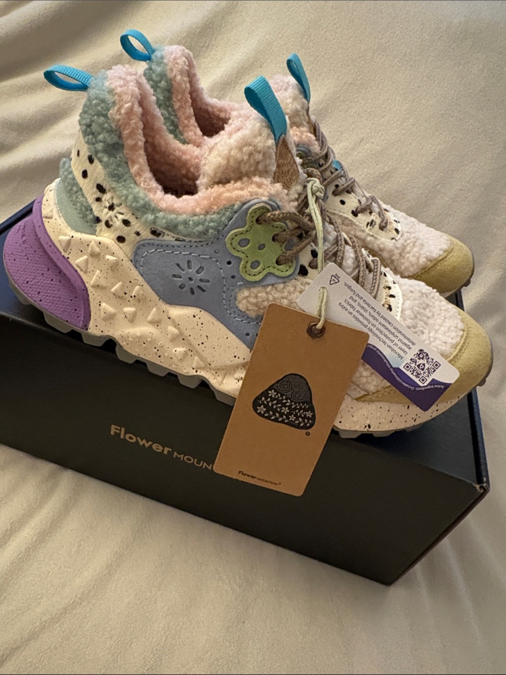 NWT Flower Mountain Kotetsu Faux Shearling Sneaker in Mustard - Picture 8 of 13